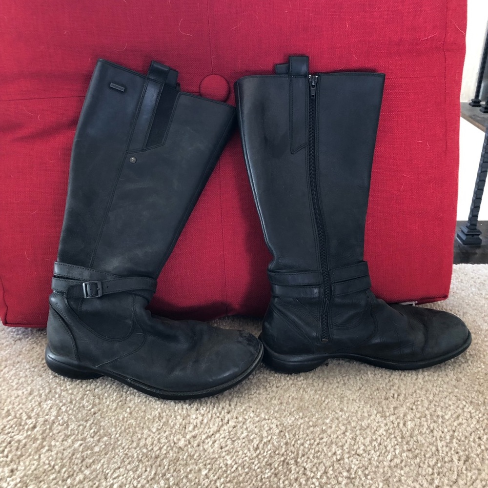 MERRELL waterproof boots